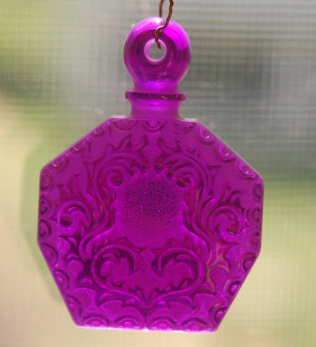 Vintage Purple Etched Faux Perfume Lucite Bottle Pendant pnd064G