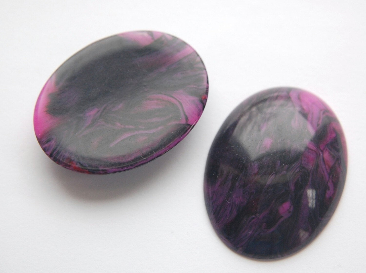 Vintage Fuchsia and Black Swirled Dome Cabochon 40mm x 30mm cab636