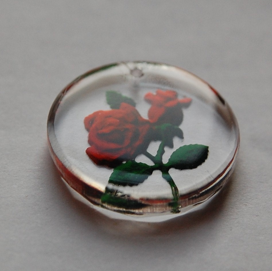 25mm Red Rose Etched Glass Round Intaglio Pendant (1)