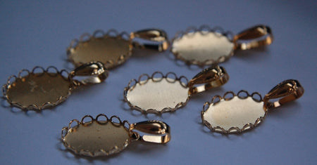 Raw Brass Lace Edge Settings with Bales 18mm x 13mm mtl280