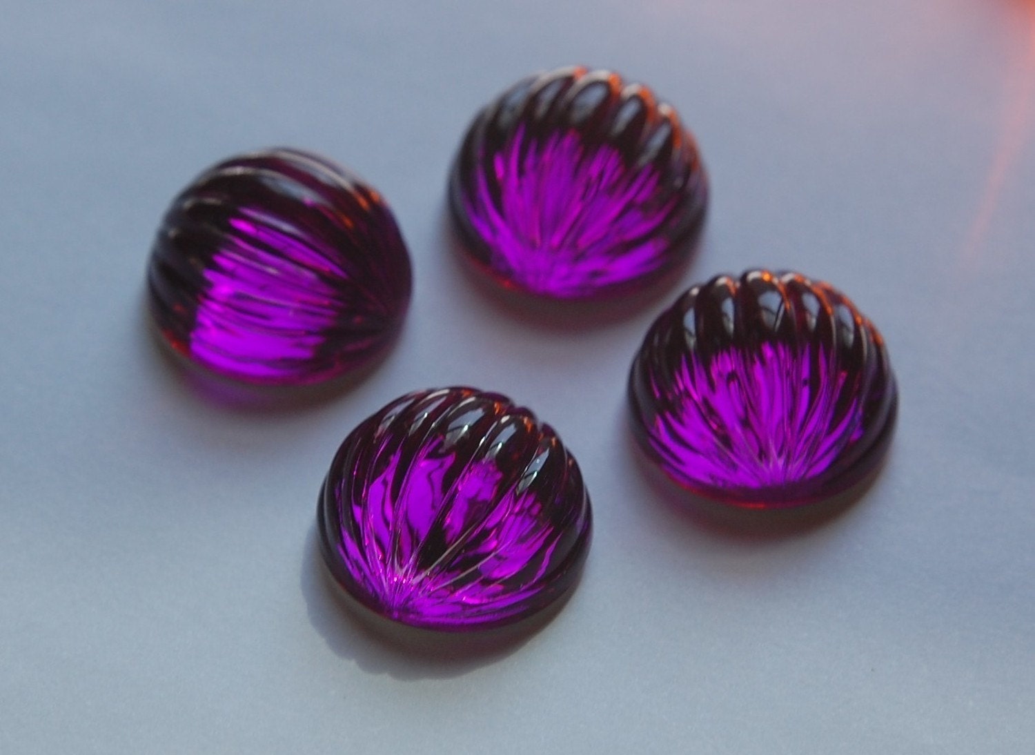 Vintage Amethyst Purple Ribbed Plastic Melon Cabochon 18mm cab395E