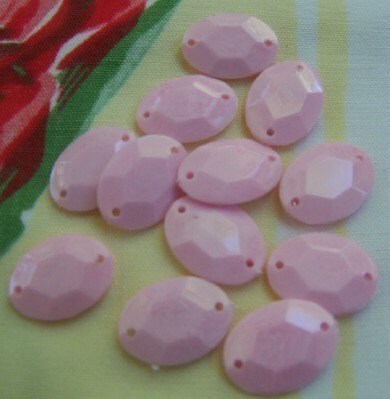 Vintage Opaque Pink Plastic Faceted Oval Charms Connectors bds031B