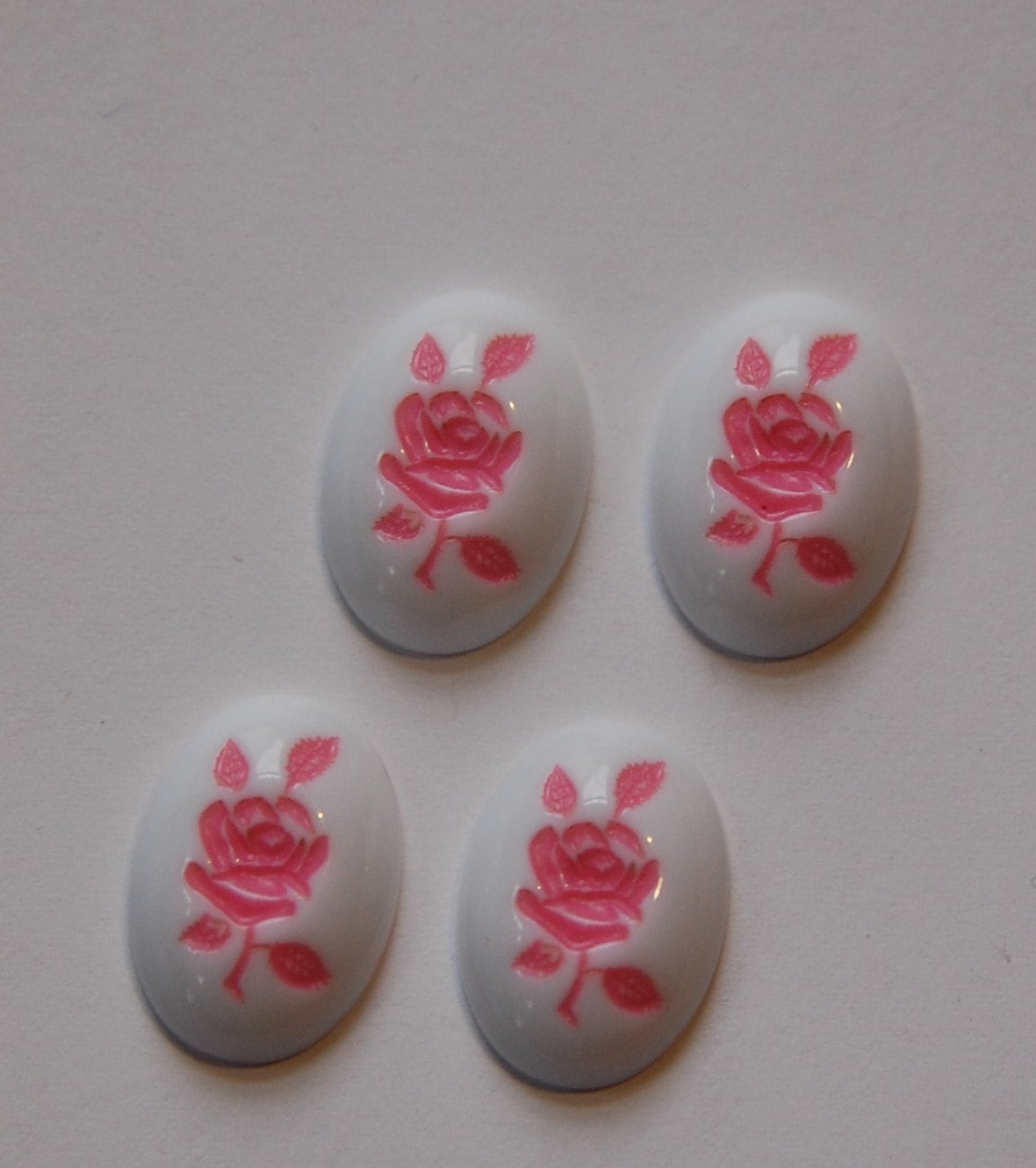 Vintage Pink on White Rose Cabochons cab032D