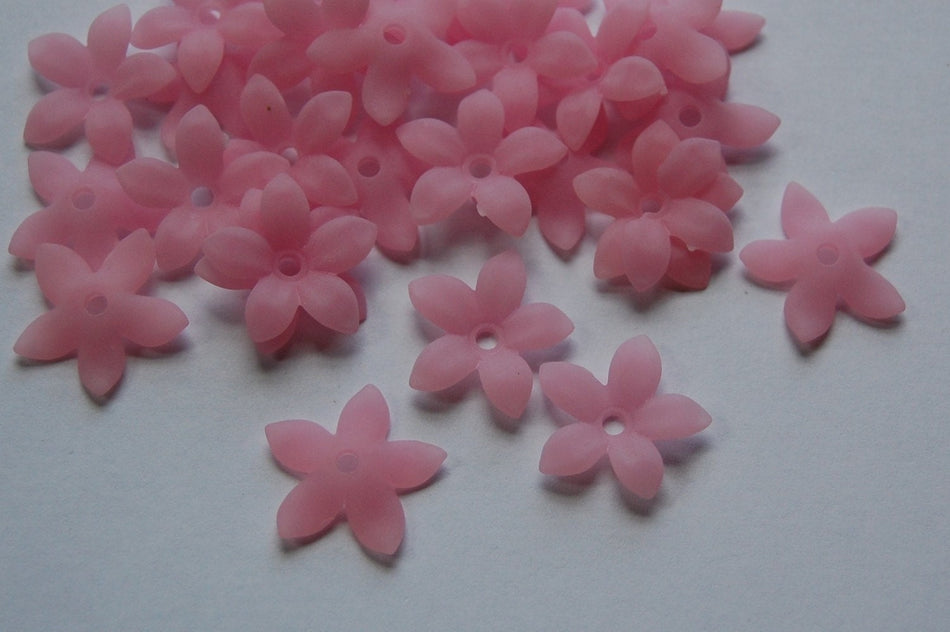 Soft Pink Stacking Flower Beads 18mm (10) bds669A