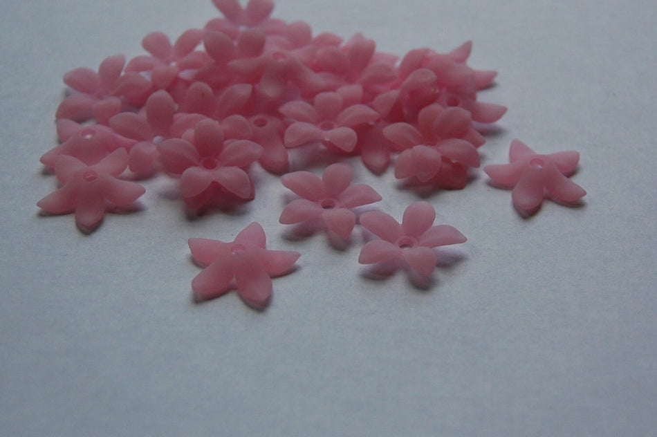 Soft Pink Stacking Flower Beads 18mm (10) bds669A