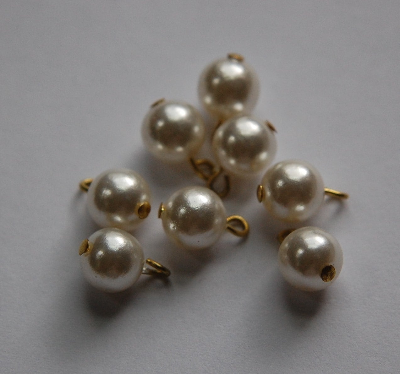 1 Loop Vintage Pearl Bead Drops with Gold Loop Japan 8mm drp010A