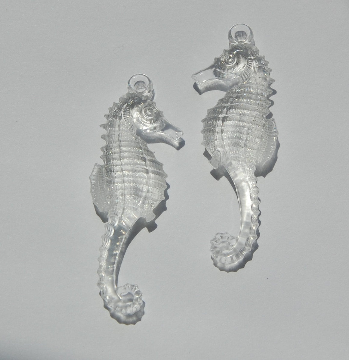 Vintage West German Lucite Crystal Clear Seahorse Pendants Charms 50x17mm pnd063E