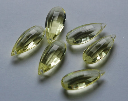 Vintage Faceted Yellow Acrylic Teardrop Pendant (6) pnd031A