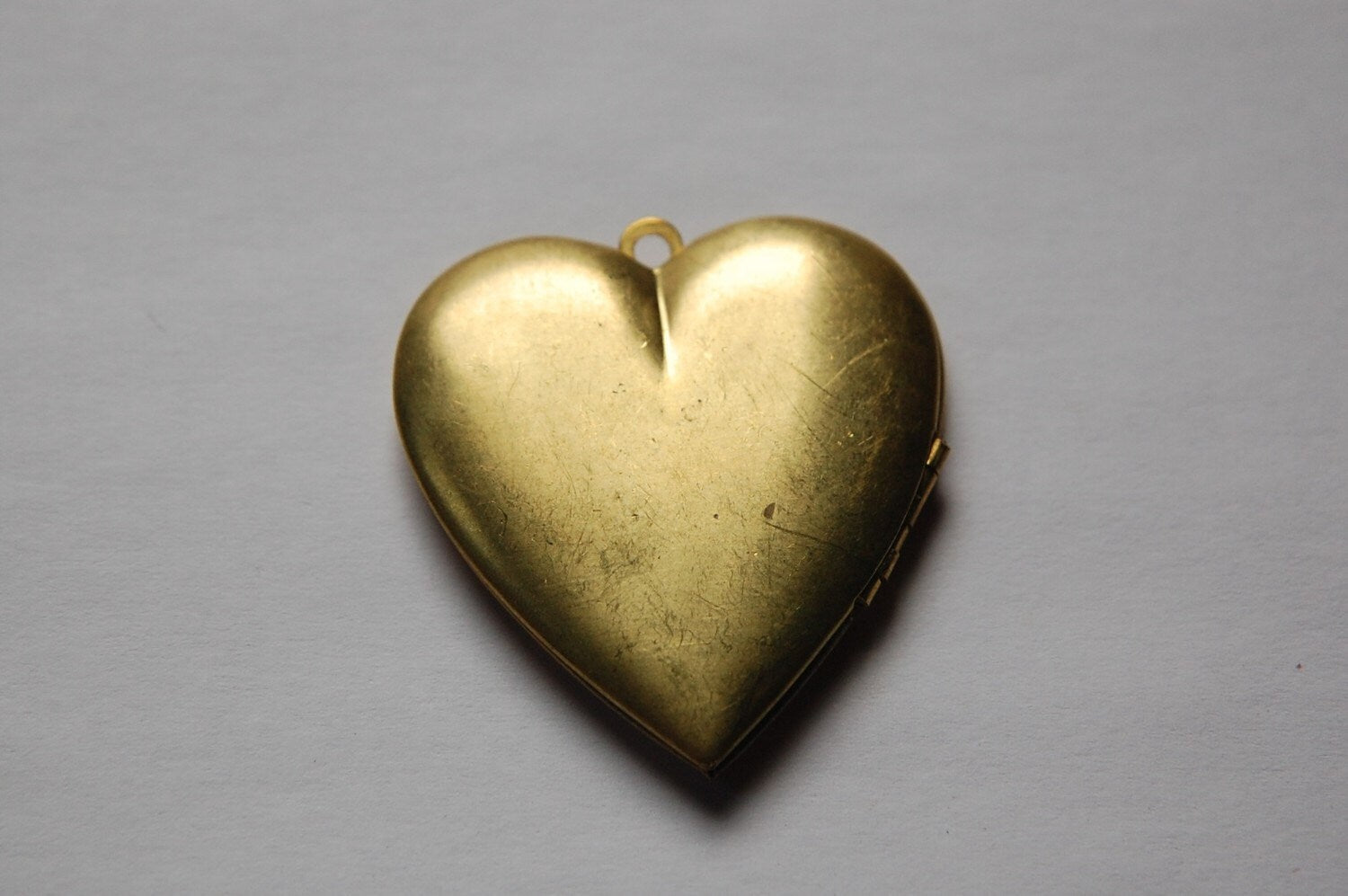 Large Vintage Raw Brass Heart Locket with Setting lkt004C