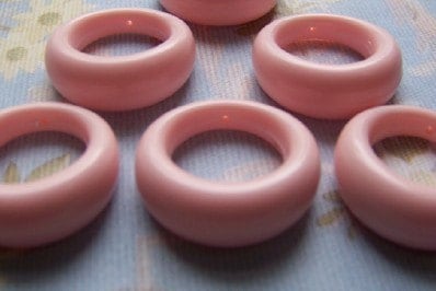 Vintage Angelskin Soft Pink Hoop Beads hps018G