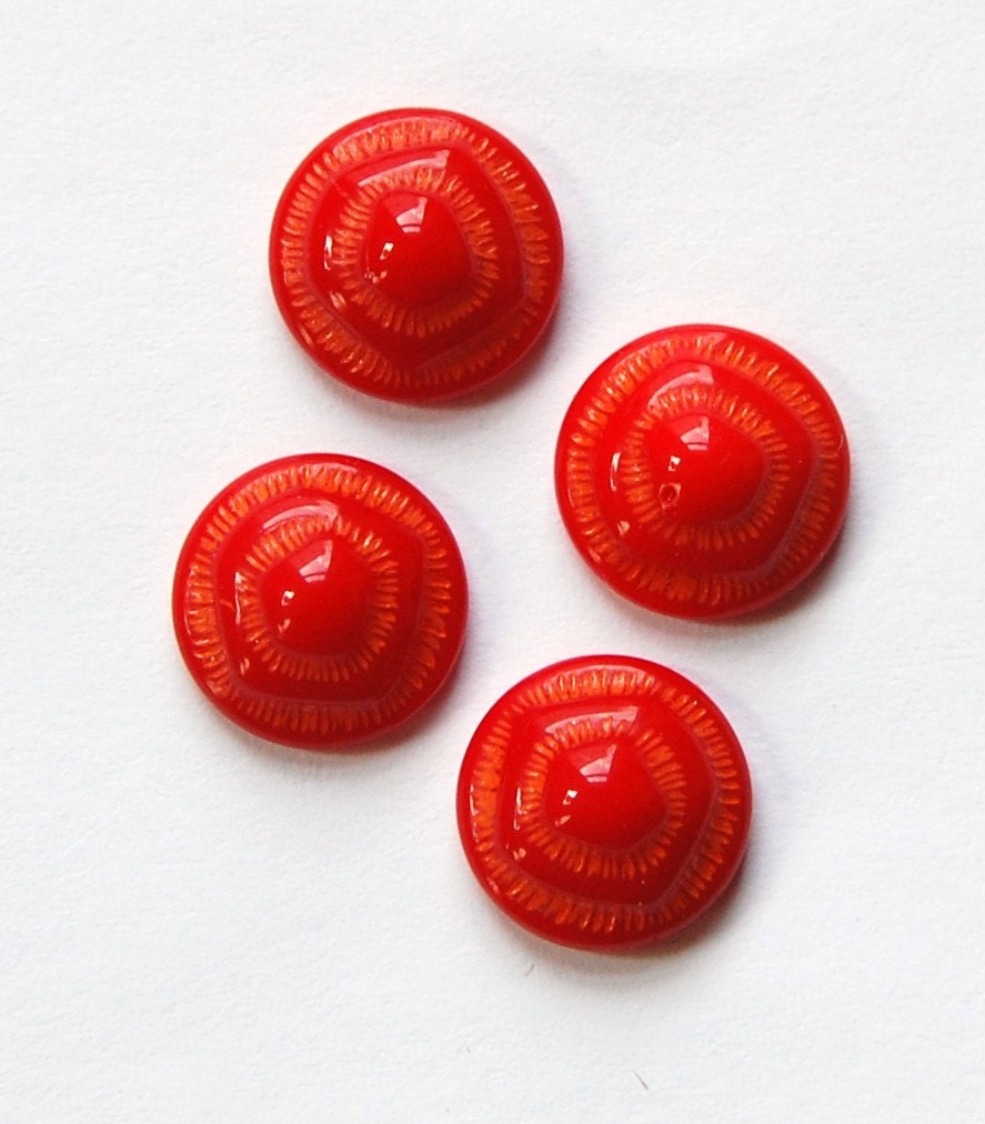 Vintage Red and Coral Etched Glass Cabochons 11mm (4) cab457