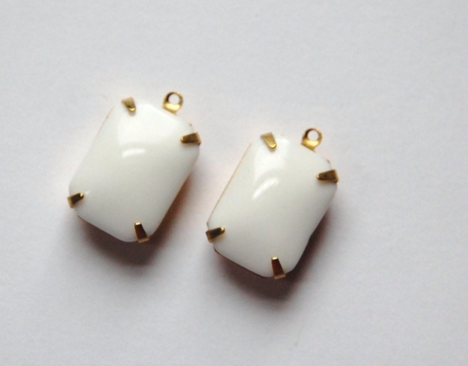 Vintage White Glass Rectangle Drops in 1 Loop Brass Setting18mm x 13mm squ004A
