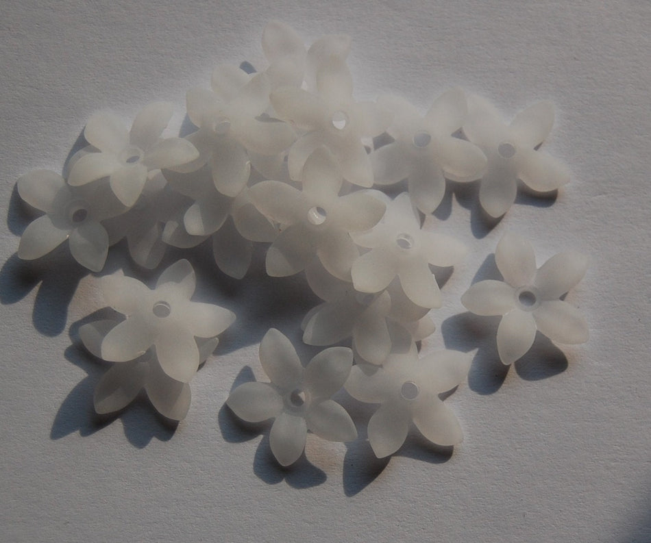 Matte White Flower Beads Bead Caps 18mm (10) bds669B