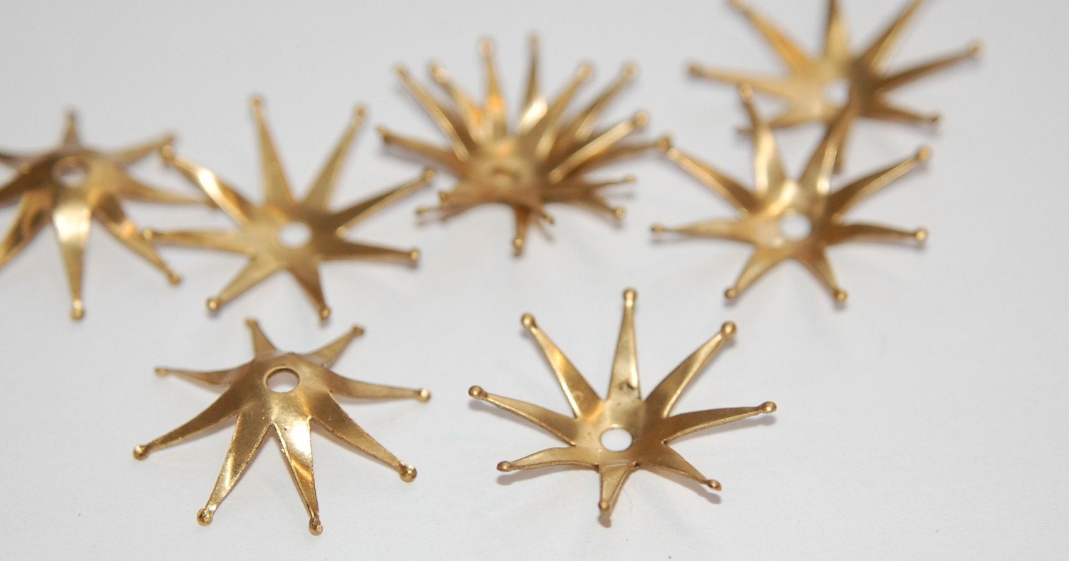Raw Brass Retro Atomic Star Long Petal Bead Caps 25mm (6) mtl353