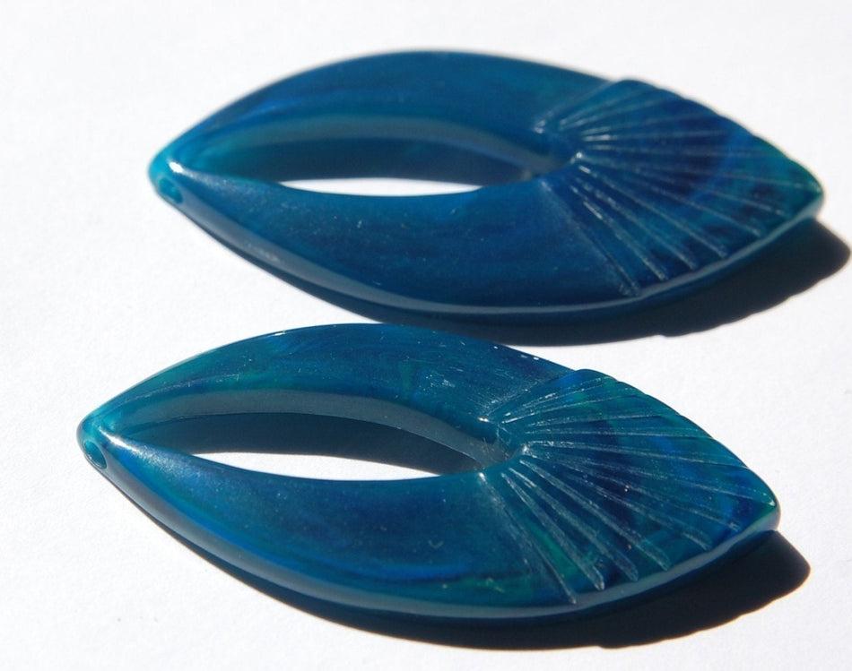 Vintage Teal Marbled LuciteTeardrop Pendant Drops Italy (2) pnd019C