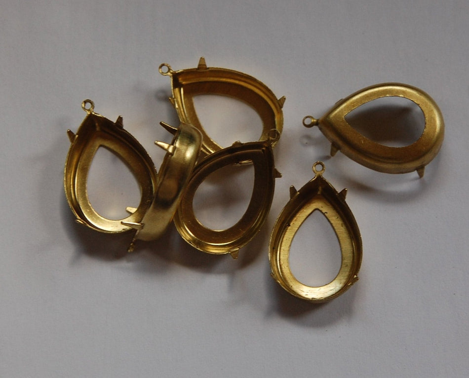 1 Loop Raw Brass Teardrop Prong Settings 25x18mm Open Back (6) par25x18OB1R