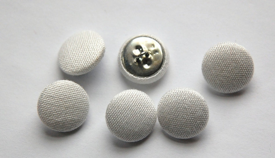 Vintage White Silk Buttons 15mm btn002J