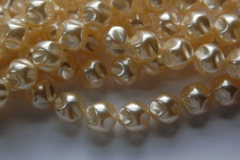 12mm Cream Baroque Pearl Glass Beads (10)