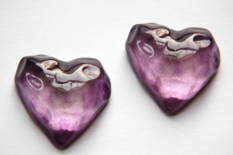 Vintage Funky Mod Bumpy Amethyst Lucite Heart Cabochon cab773A