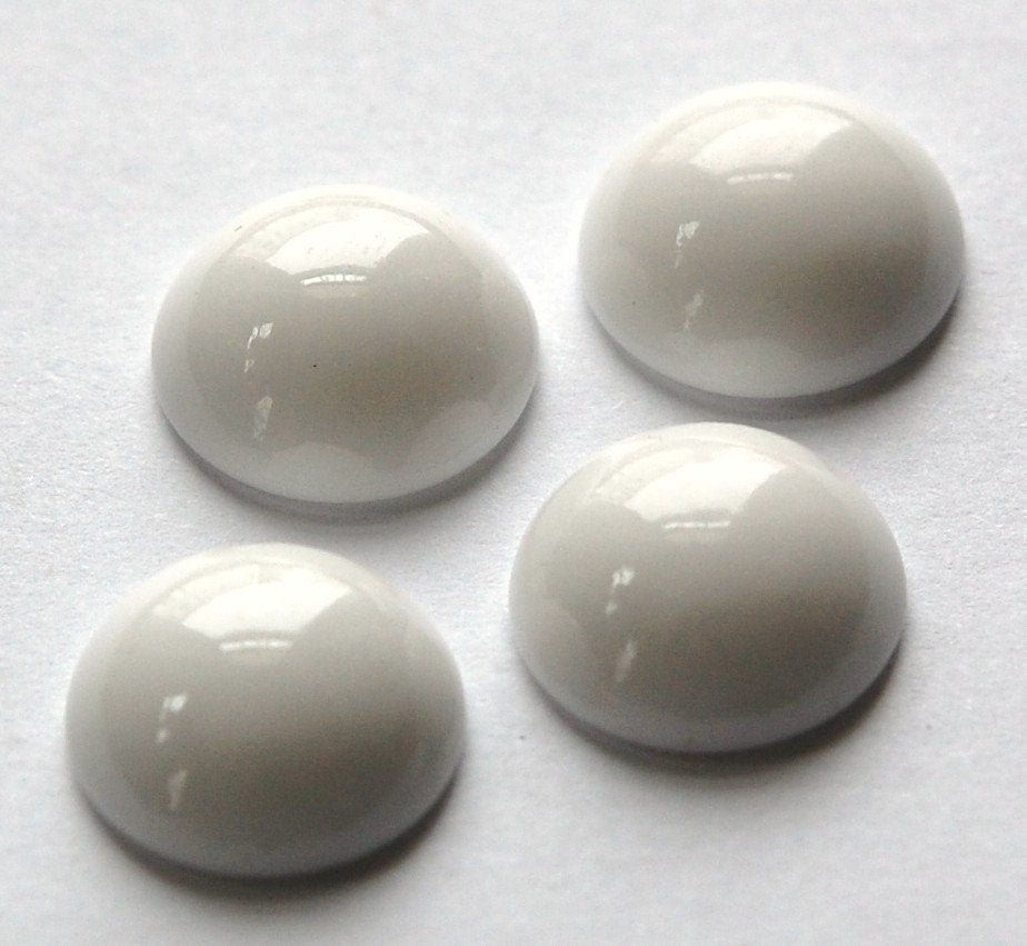 Vintage White Glass Cabochons 15mm (4) cab705H