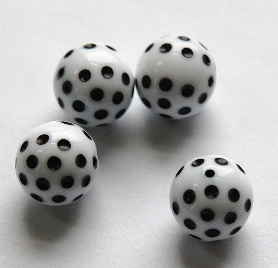 Vintage White with Black Polka Dot Beads 14mm bds436B