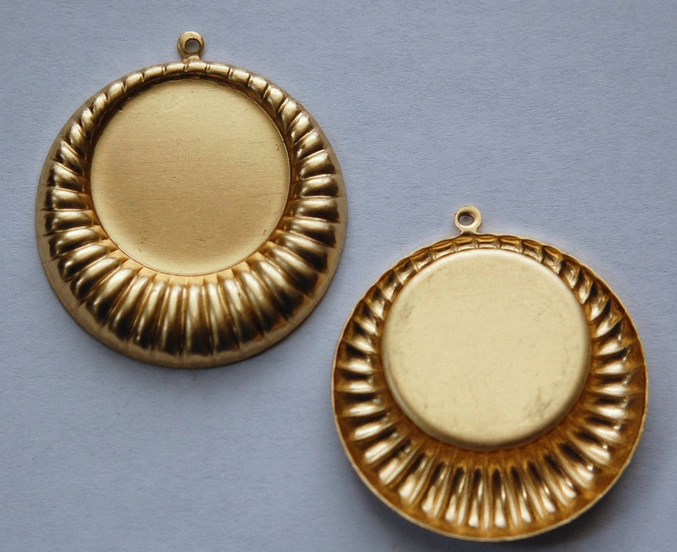 Raw Brass Hoop Pendant with 22mm Setting pnd101A