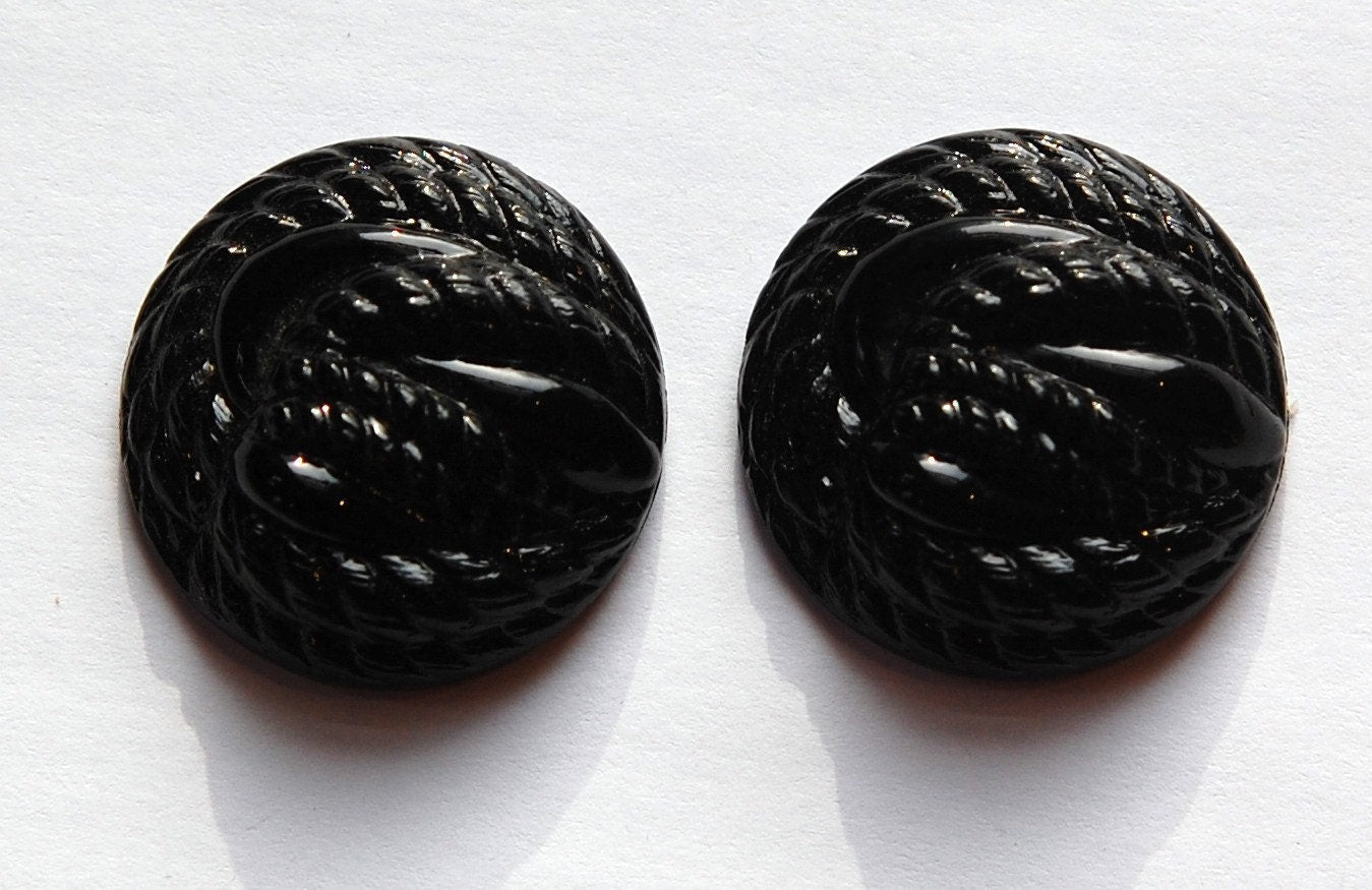 Vintage Black Glass Domed Cabochons cab004