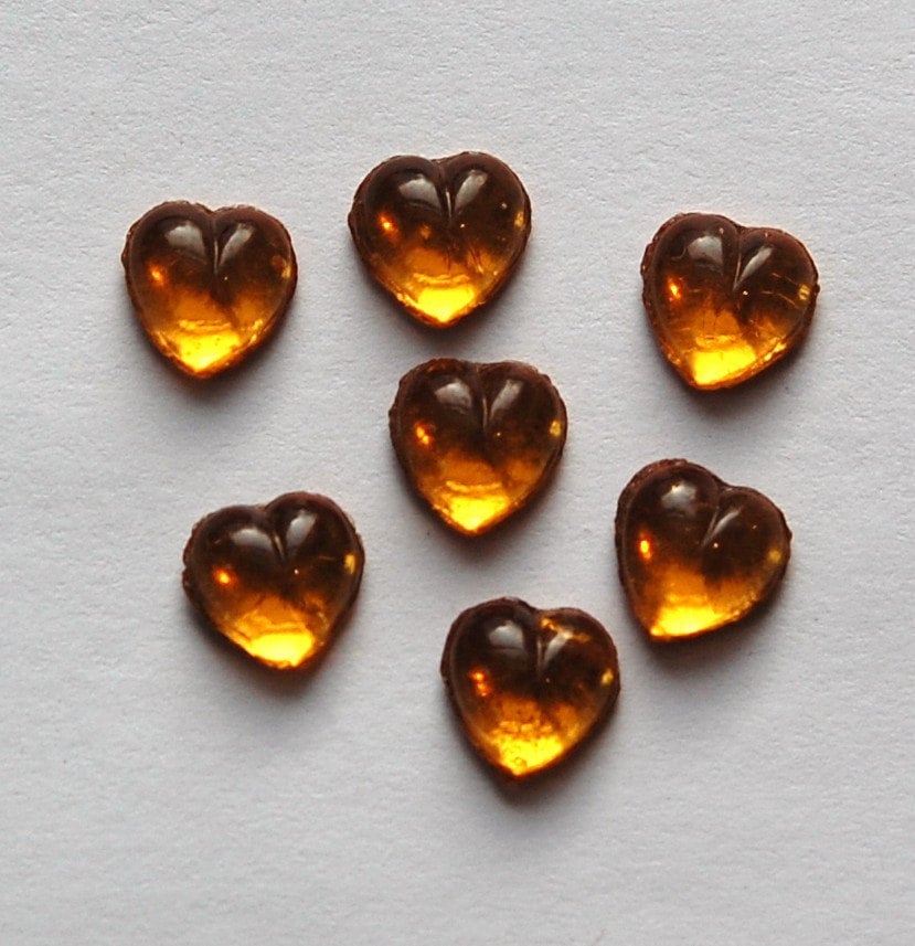 Vintage Little Topaz Foiled Glass Hearts cab701F