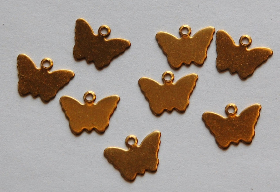 Solid Flat Raw Brass Little Butterfly Charms Drops chr172
