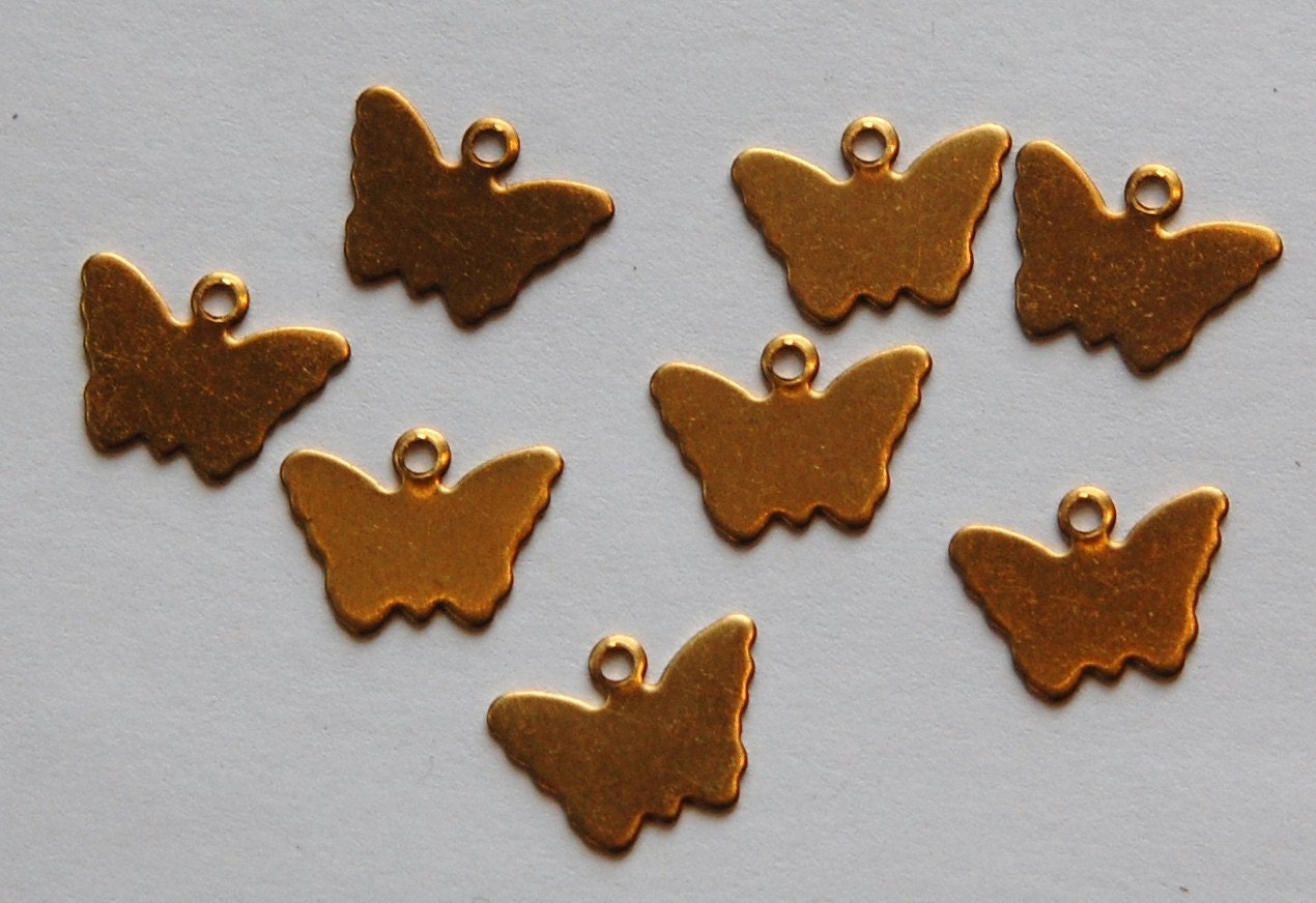 Solid Flat Raw Brass Little Butterfly Charms Drops chr172