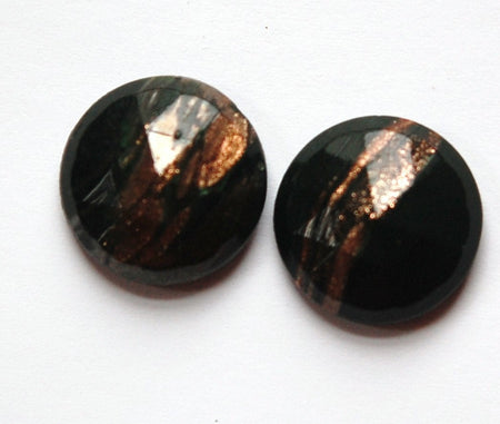 Vintage Dark Green Faceted Glass with Goldstone 18mm cab780