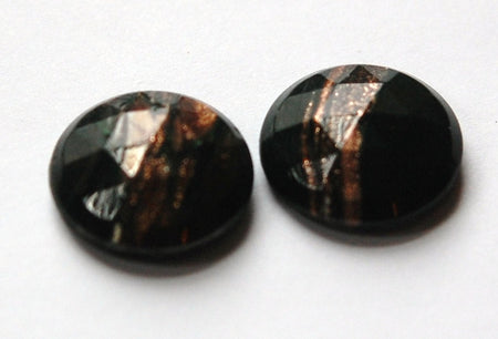 Vintage Dark Green Faceted Glass with Goldstone 18mm cab780