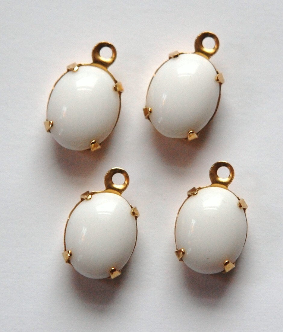 10x8mm Opaque White Oval Stones in 1 Loop Brass Setting (4) ovl005G