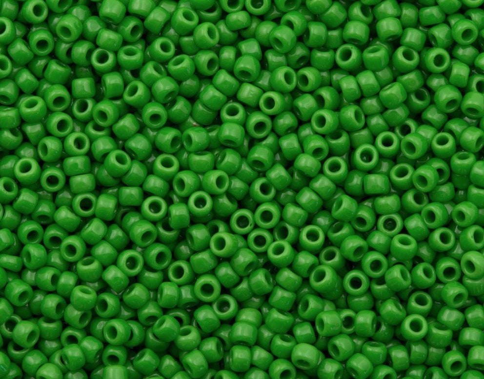 8/0 TOHO ROUND Opaque Mint Green Seed Bead (8g)