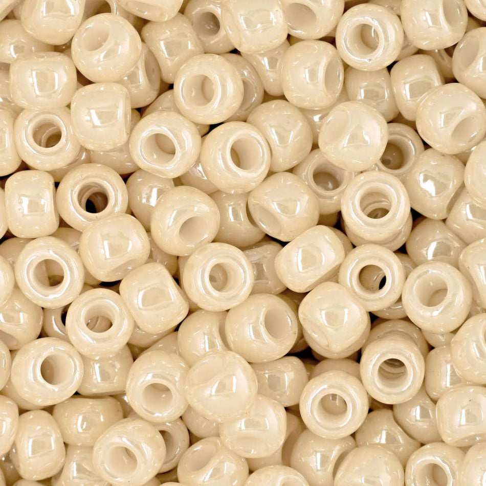 6/0 TOHO ROUND Opaque Lustered Light Beige Seed Bead (8g)