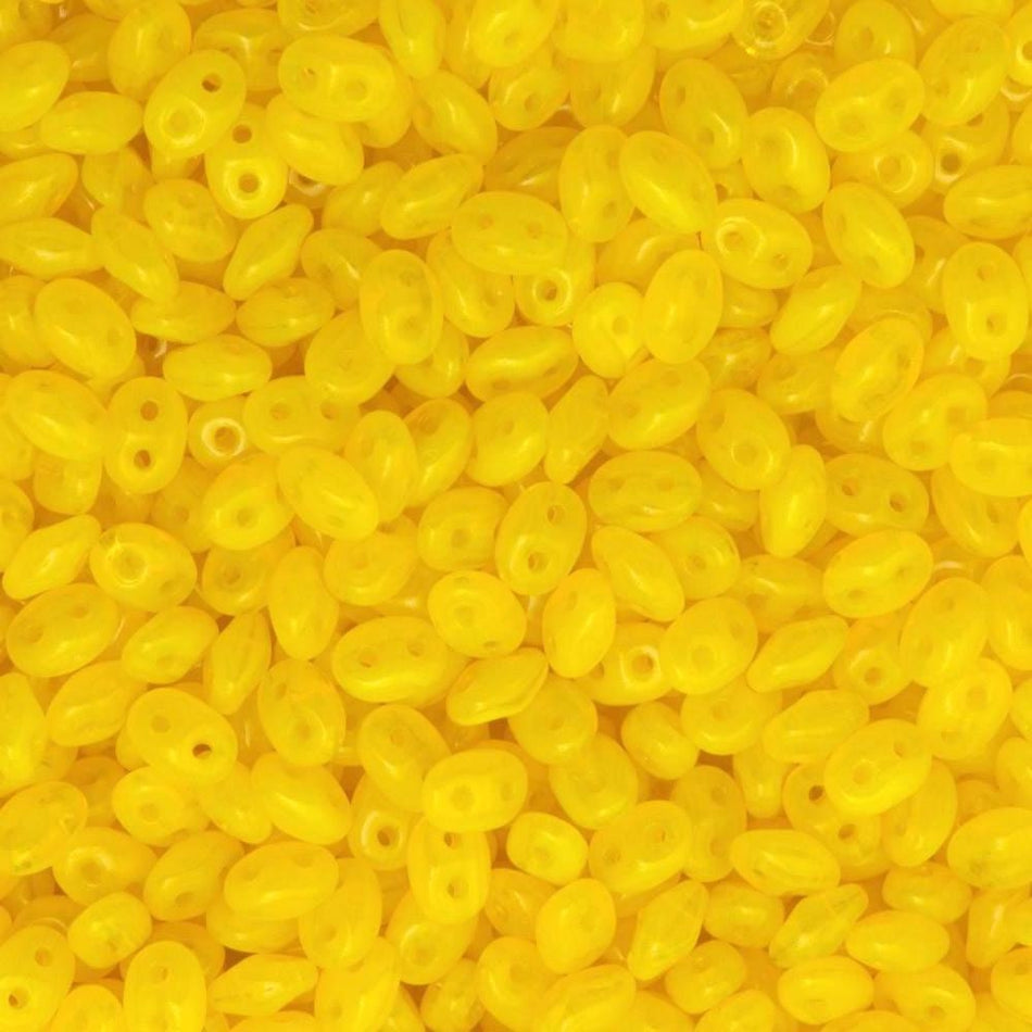 2/5MM MATUBO SUPERDUO Milky Yellow Beads