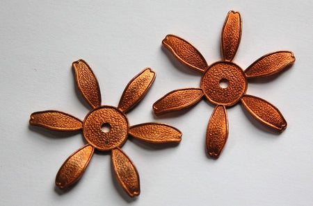 Daisy Flower Stamping Setting Copper Coated (2) mtl252A