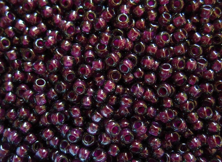 6/0 TOHO ROUND Inside Color Gray/Magenta Lined Seed Bead (8g)
