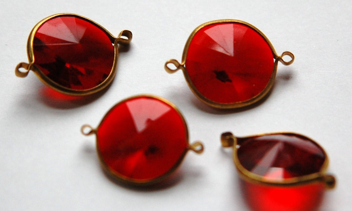 Vintage Ruby Red Acrylic Rivoli Channel Set 18mm 2 Loop Drops chr156