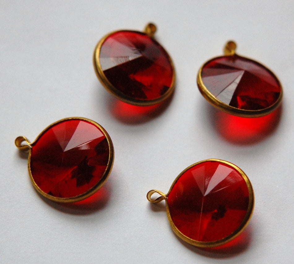 Vintage Ruby Red Acrylic Rivoli Channel Set 18mm 1 Loop Drops chr156G