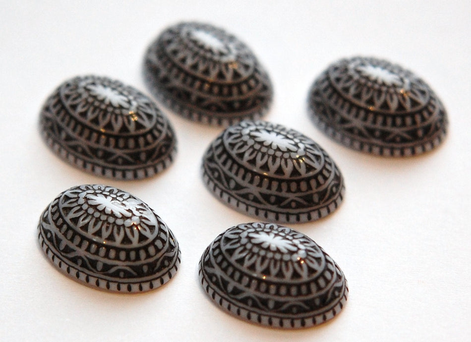 Vintage Etched Mosaic Black and White Cabochons 18x13mm (6) cab714A
