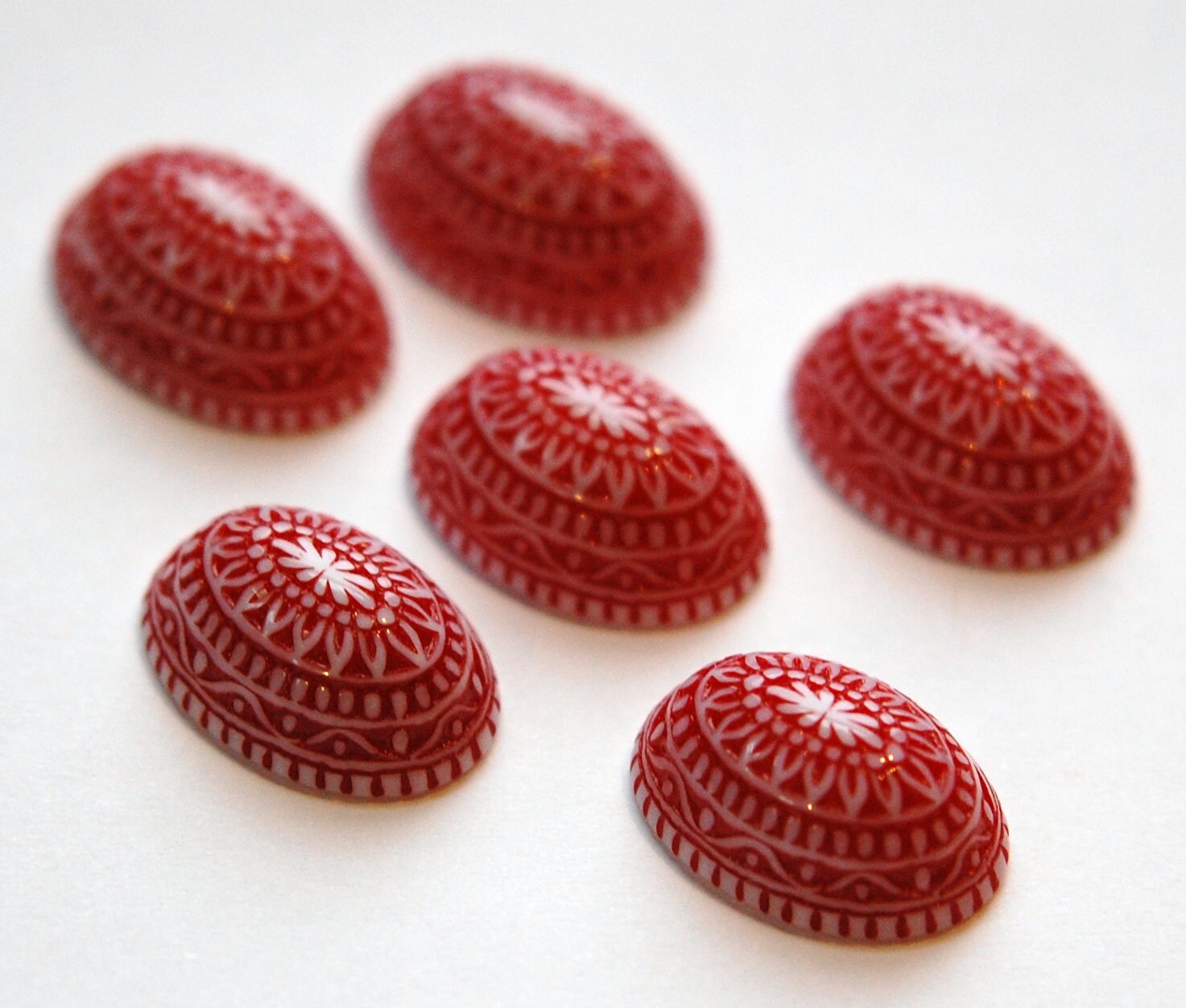 Vintage Etched Mosaic Red and White Cabochons 18x13mm (6) cab714