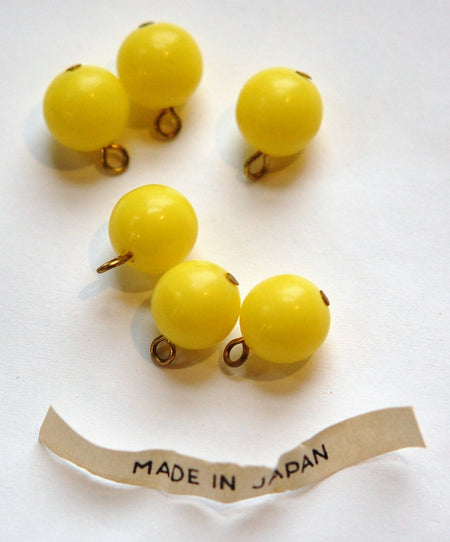 Vintage Yellow Plastic Bead Drops with Loop Japan drp024