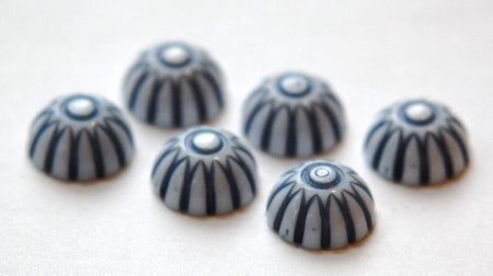 Vintage Blue and White Domed Cabochons 12mm (6) cab408