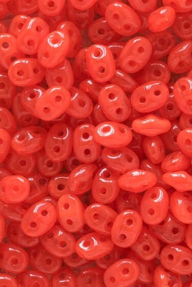 2/5MM MATUBO SUPERDUO Milky Grapefruit Beads