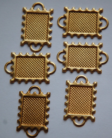 2 Loop Raw Brass Connector Setting Deep Scallop Edge 16x12mm (6) mtl358D