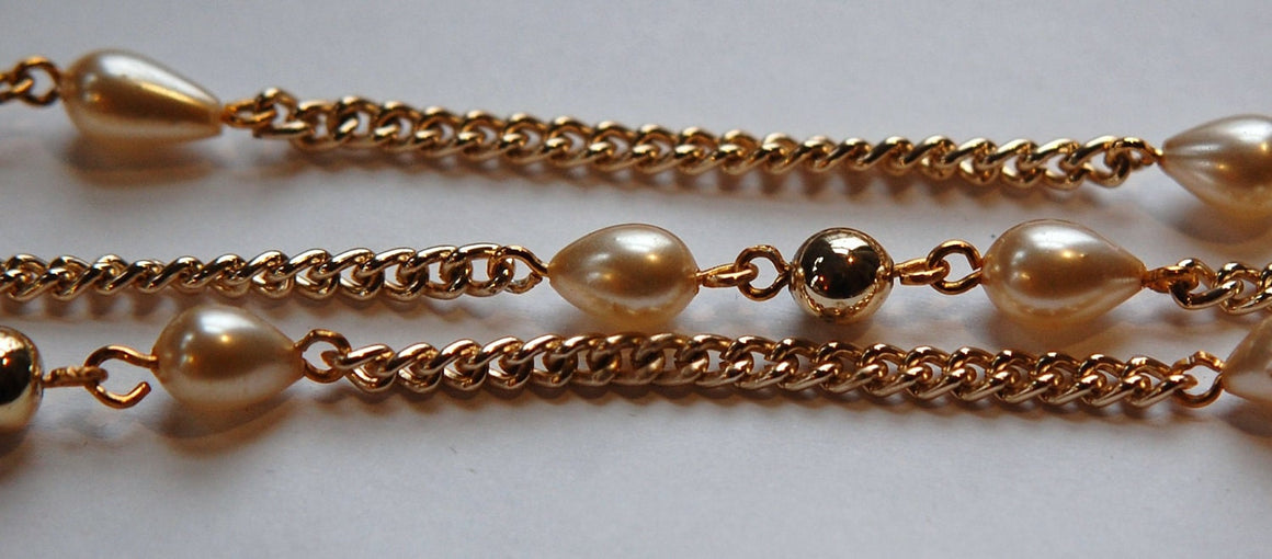 Vintage Gold Plated Beads and Glass Teardrop Pearl Beaded Chain chn057