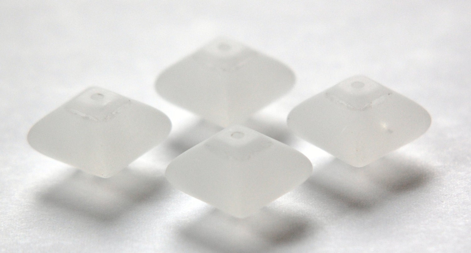Vintage Chunky Matte Clear Acrylic Square Beads bds961C