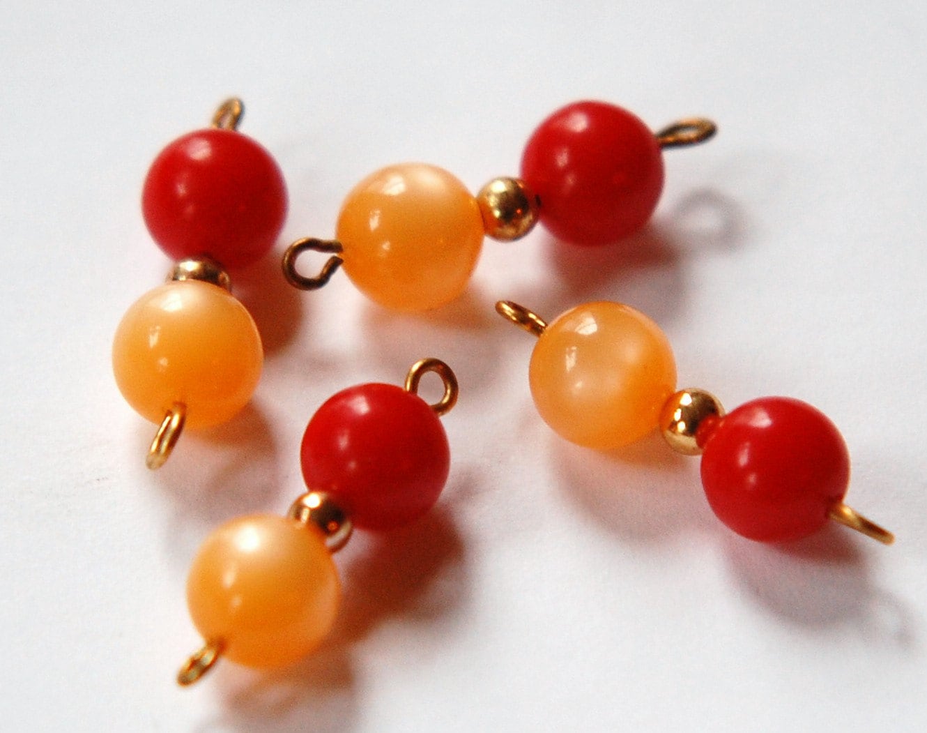 Vintage Beige Moonglow Red Beaded Drops Connector drp061A