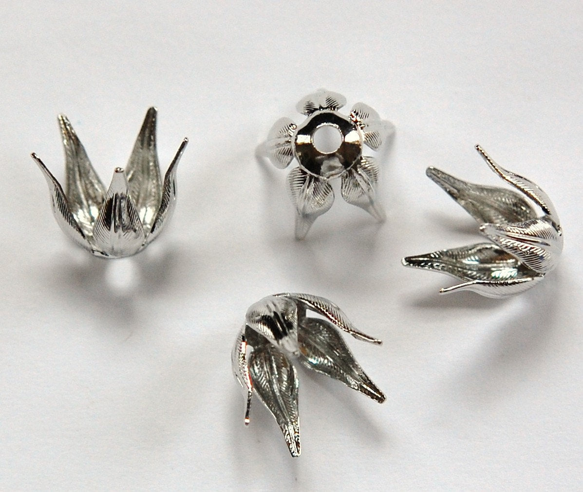 Silver Plated Long Petal or Leaf Bead Caps Size B (4) mtl262B